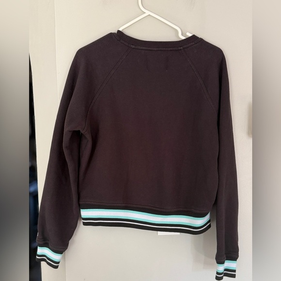 Champion Women’s Sweater - Picture 3 of 4